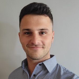 Headshot of Avi Mayerhoff